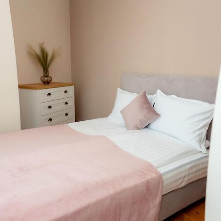 Two Bedroom Apartments In Murphys Lodge Bansko Eksteriør bilde