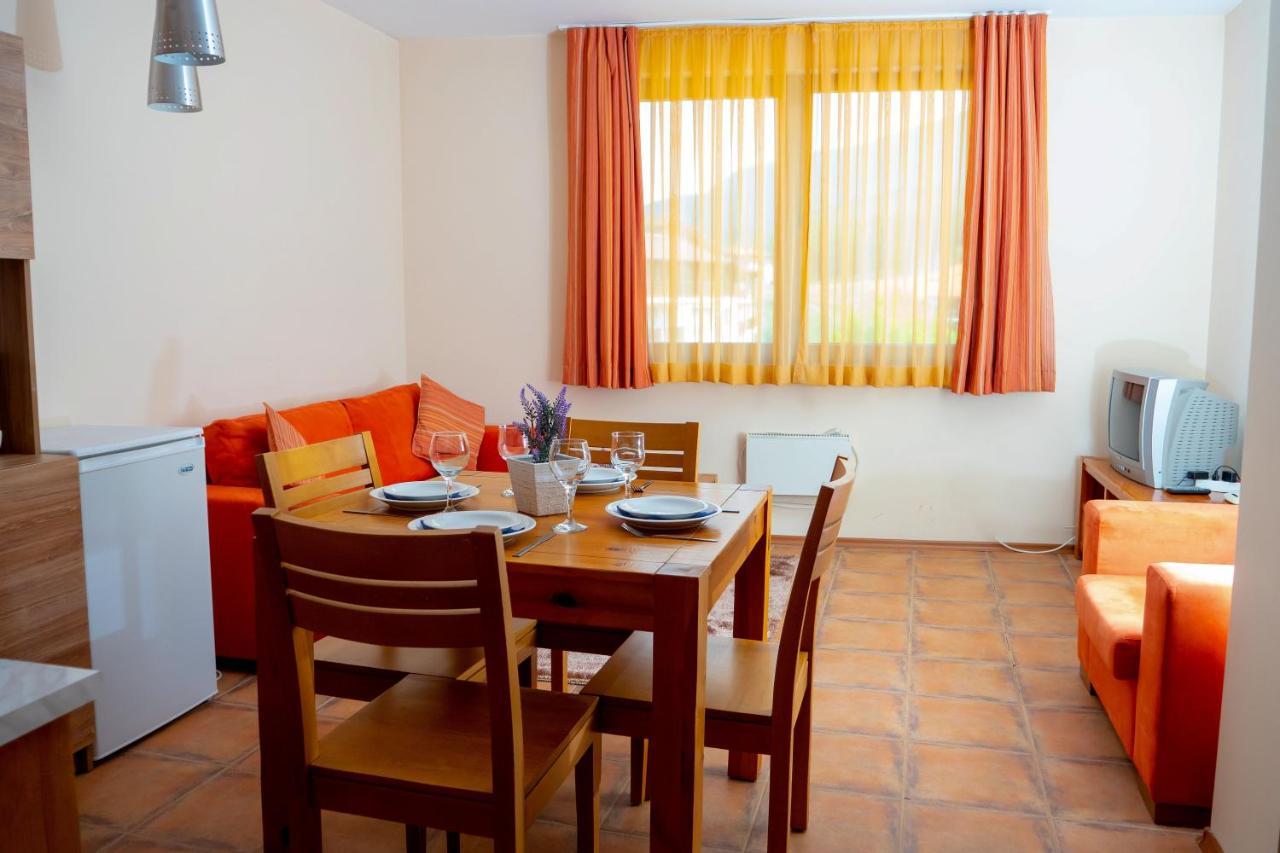 Two Bedroom Apartments In Murphys Lodge Bansko Eksteriør bilde
