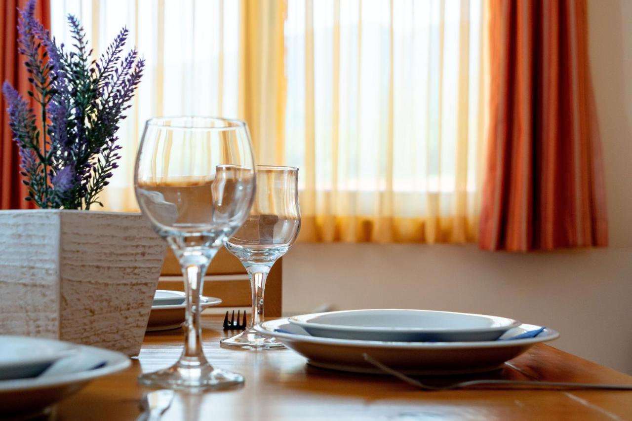 Two Bedroom Apartments In Murphys Lodge Bansko Eksteriør bilde