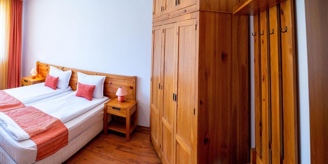 Two Bedroom Apartments In Murphys Lodge Bansko Eksteriør bilde