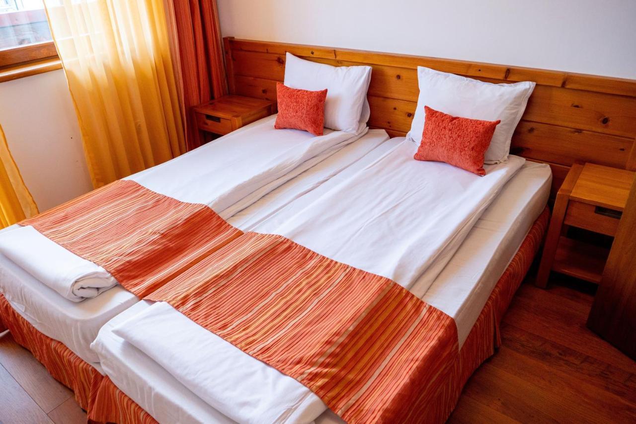 Two Bedroom Apartments In Murphys Lodge Bansko Eksteriør bilde